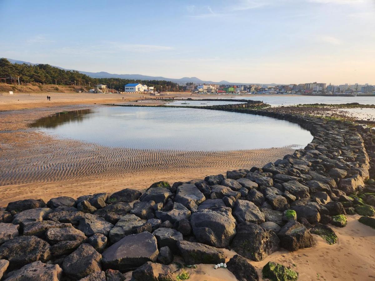 Jeju Ocean Family Hotel Экстерьер фото