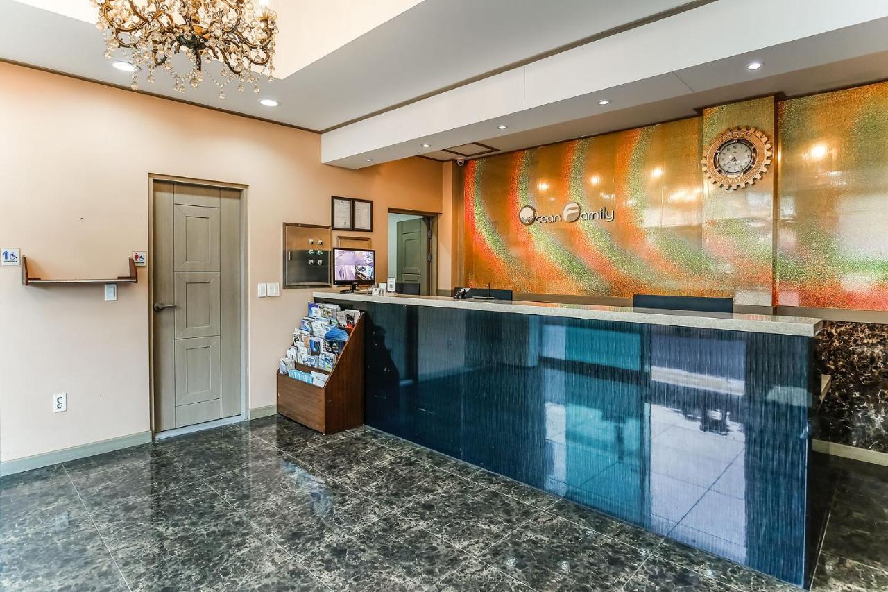 Jeju Ocean Family Hotel Экстерьер фото